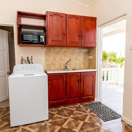 Mariner Suites Christ Church Esterno foto