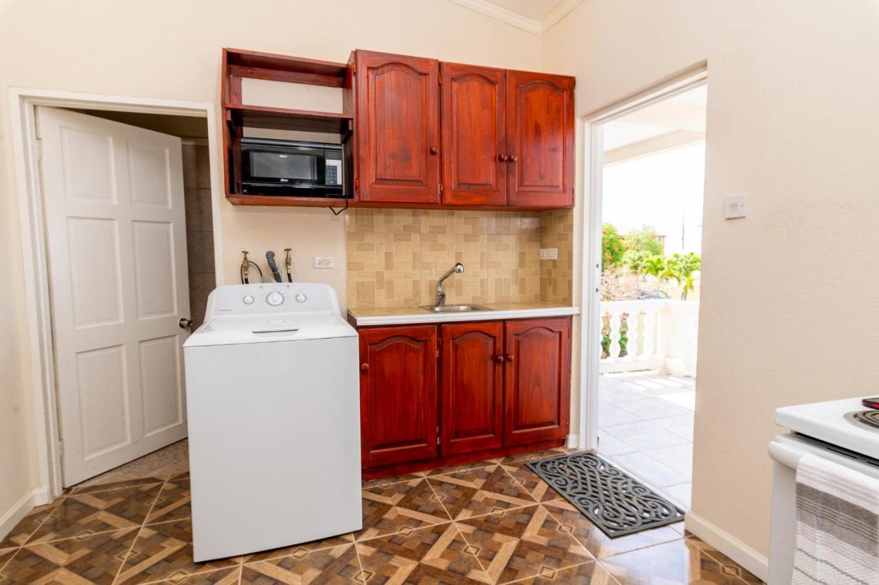 Mariner Suites Christ Church Esterno foto